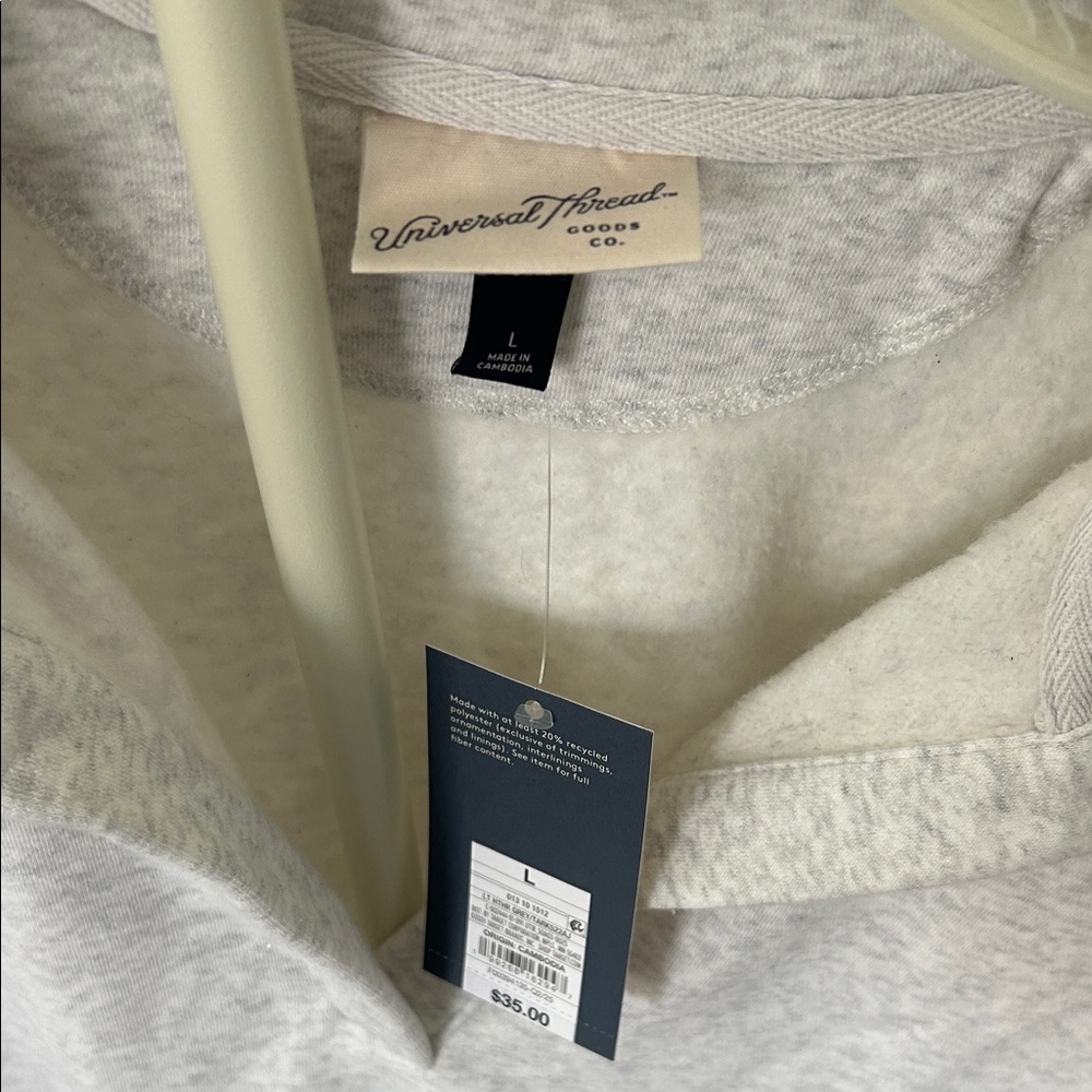 NWT Universal Thread Light Gray Pullover Polo Swe… - image 3